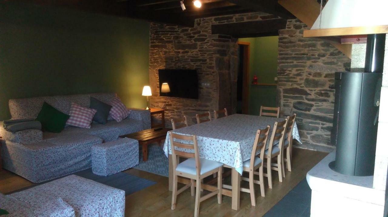 Casa Do Grilo Guest House Monfero Екстериор снимка
