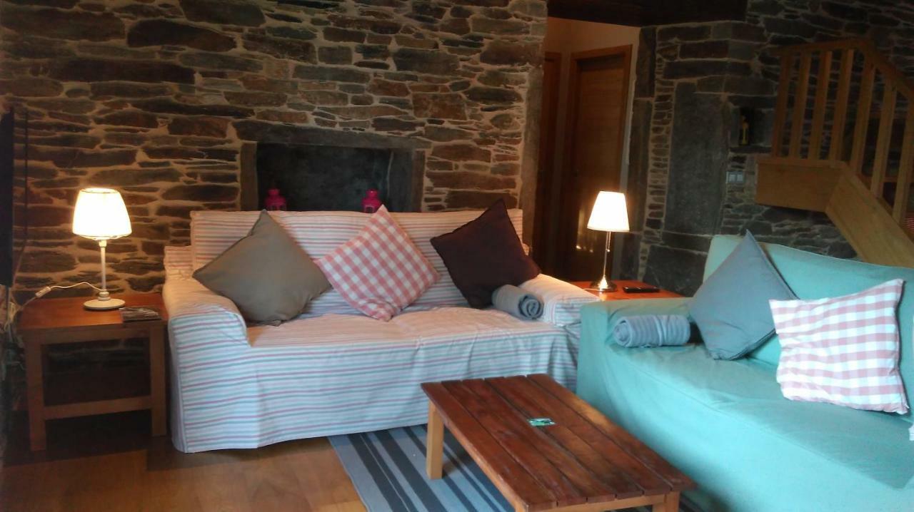 Casa Do Grilo Guest House Monfero Екстериор снимка