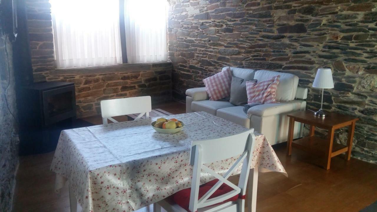 Casa Do Grilo Guest House Monfero Екстериор снимка